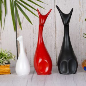 Deer Family Set of 3 Showpiece Piano Finish - Red, Black & White
