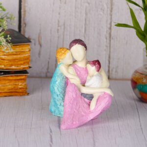 Hand Crafted Mother with Babies Modern art Sculpture