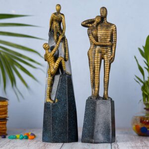 Handicrafts Set of two Couple Mountain Climbers Showpiece