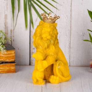 Lion King Sculpture with Baby Crown