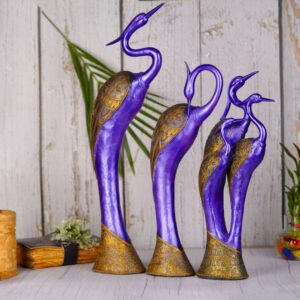 Polyresin Swan Famliy Set Figurine